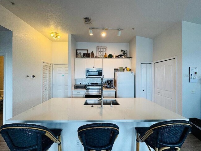 Building Photo - 2513 Maitland Crossing Way