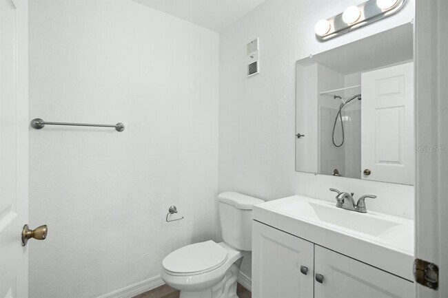 Building Photo - 13016 Plantation Park Cir