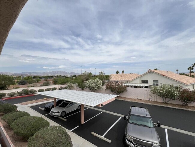 Building Photo - 7570 W Flamingo Rd