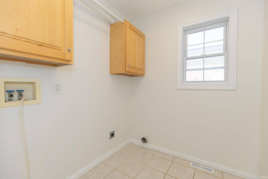 Building Photo - 3466 Eastbrooke Ct