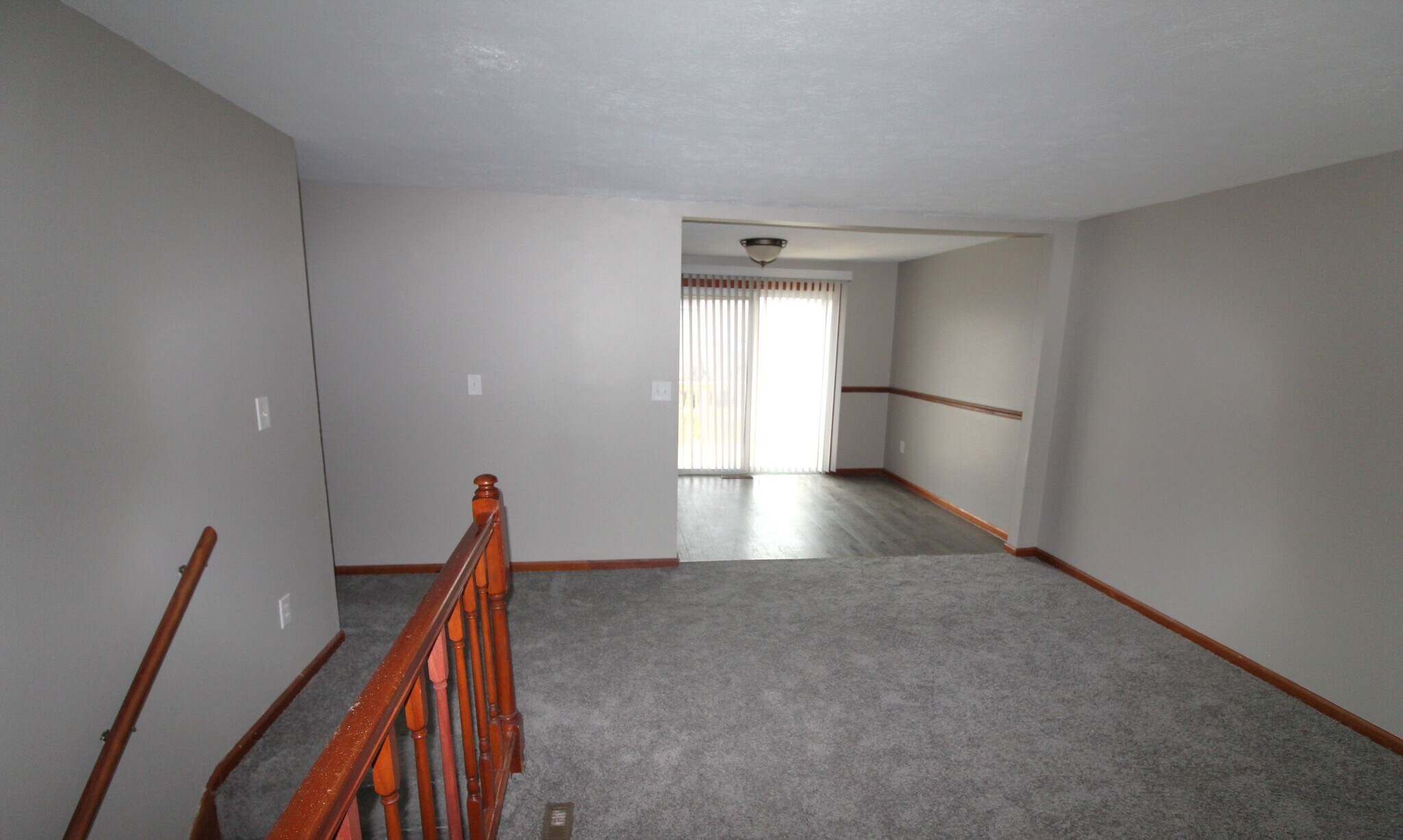 Building Photo - 5071 Albany Dr