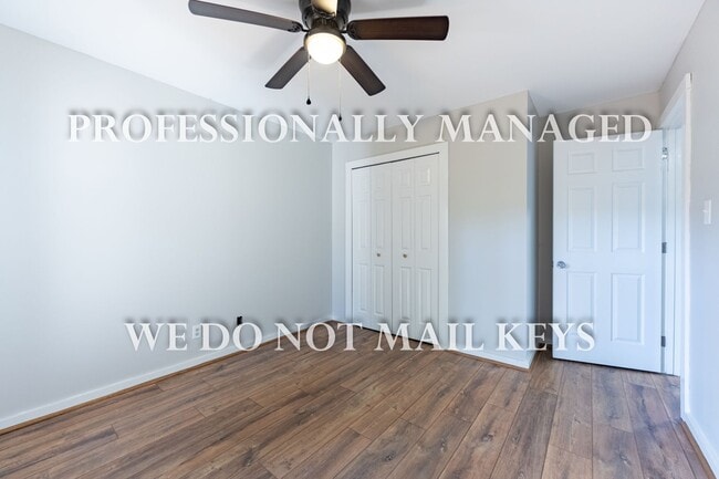 Building Photo - 113 Willow Oaks Ct