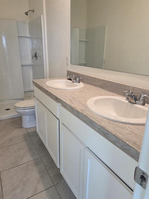 Building Photo - 2294 Tay Wes Dr