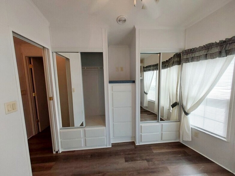 BDRM 1 - 1108 49th Avenue Ter W
