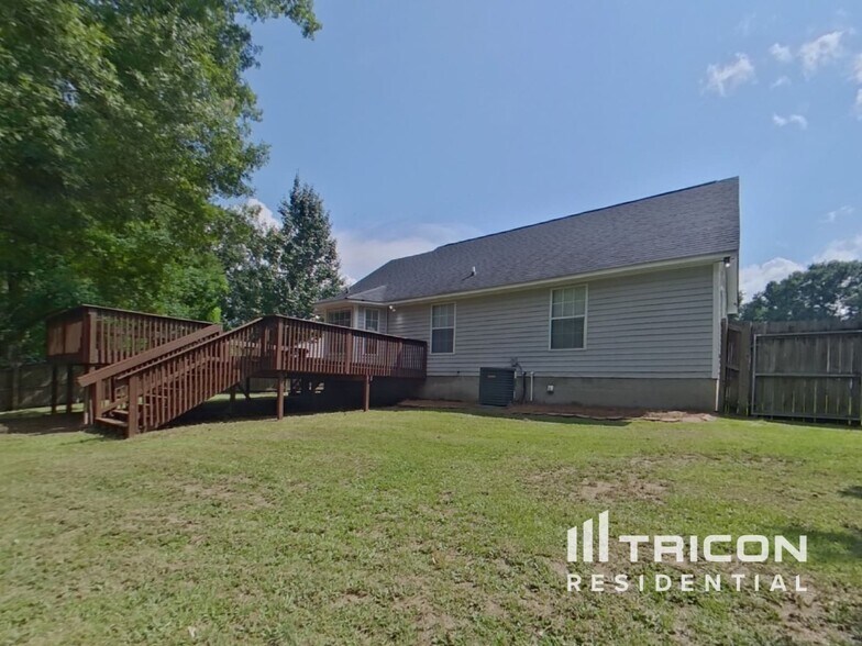 Building Photo - 262 Stonewood Dr