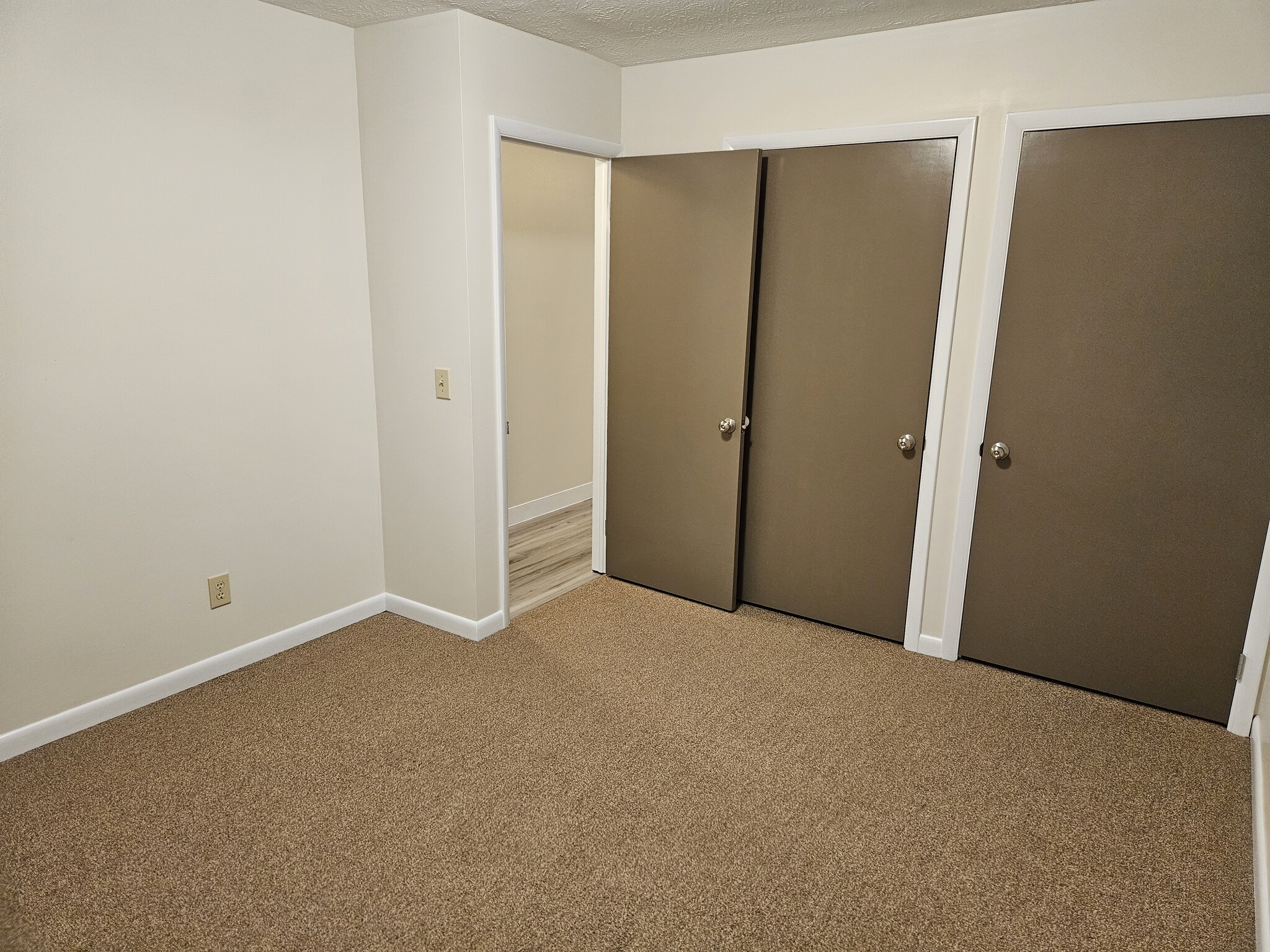 Bedroom 2 entrance - 1730 College Ave