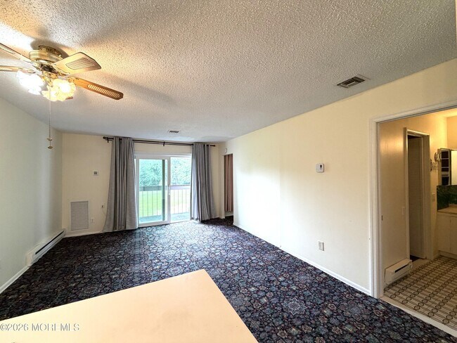 Building Photo - 278 Crosse Dr