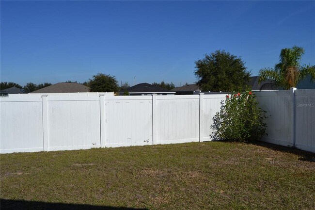 Building Photo - 1071 Condor Dr