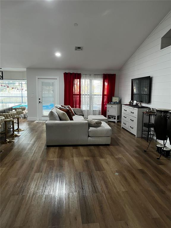 Building Photo - 2045 Jan Lan Blvd