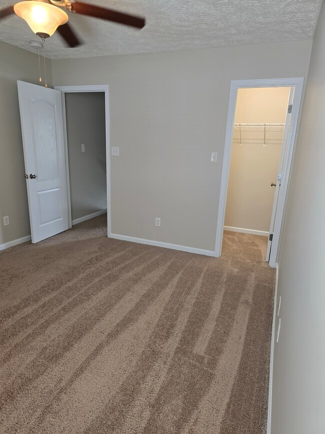 Closet - 102 Glen Cannon Dr