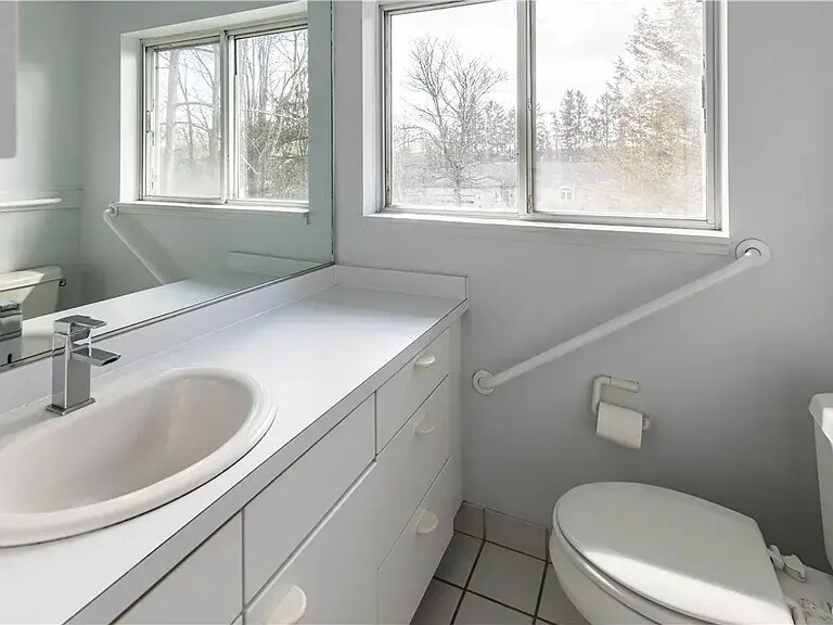 Building Photo - 7520 Spectrum Way