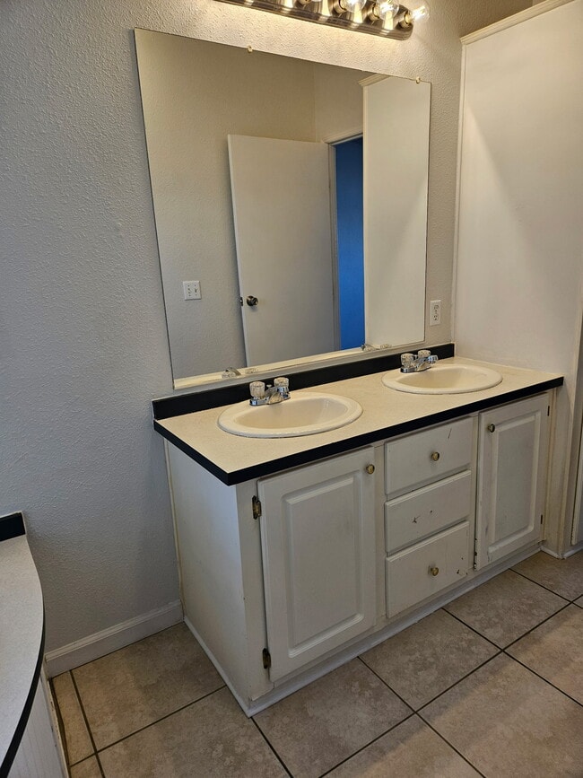 Building Photo - 3839 N 2420 E