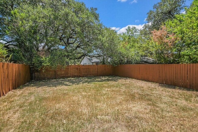 Building Photo - 6103 Hill Forest Dr