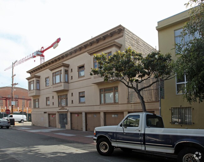 Building Photo - 105 Julian Ave