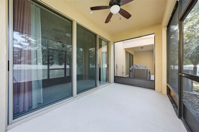 Building Photo - 1096 Pavia Dr