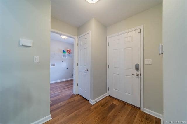 Building Photo - 7511 Pilot Cove Ct