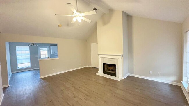 Building Photo - 5757 Sweet Meadow Dr