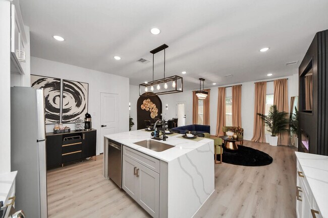 Building Photo - 3620 Du Bois St