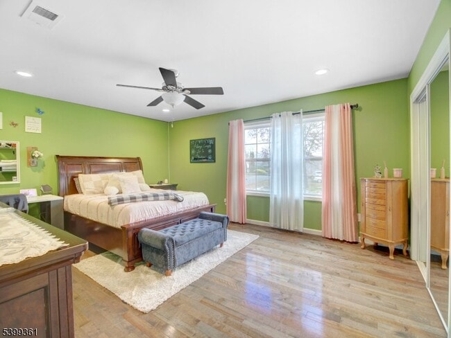 Building Photo - 2 Papakating Rd