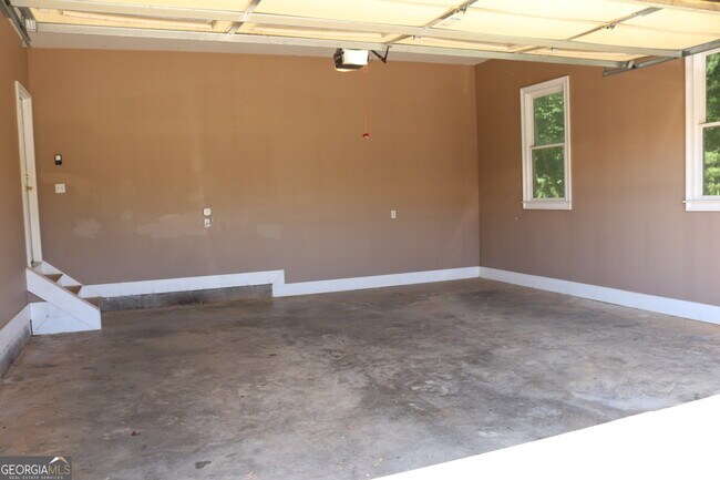 Building Photo - 1100 Walton Mill Rd