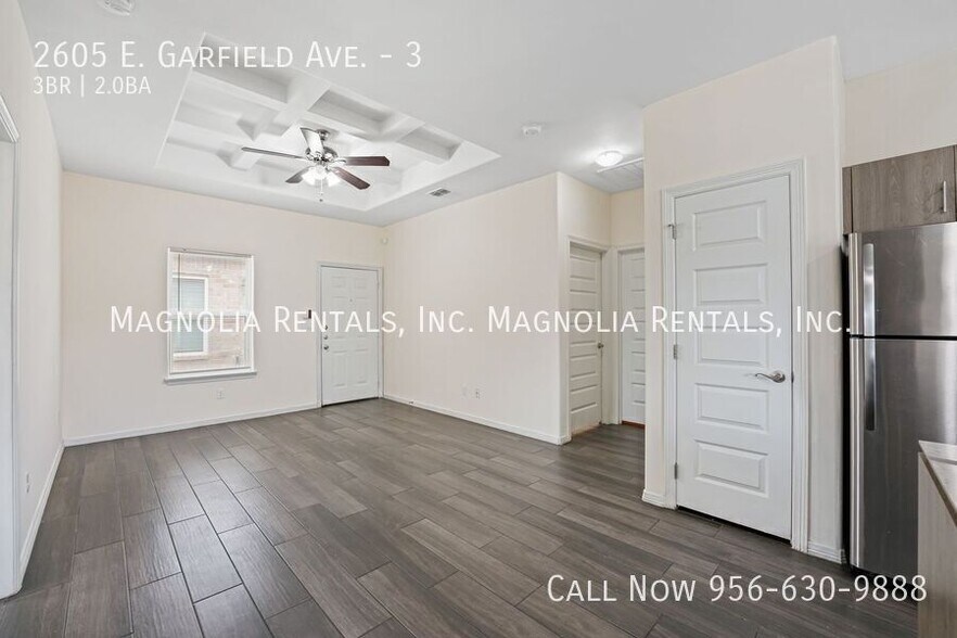 Building Photo - 2605 E Garfield Ave
