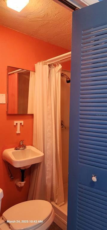 Building Photo - 6153 9th Ave