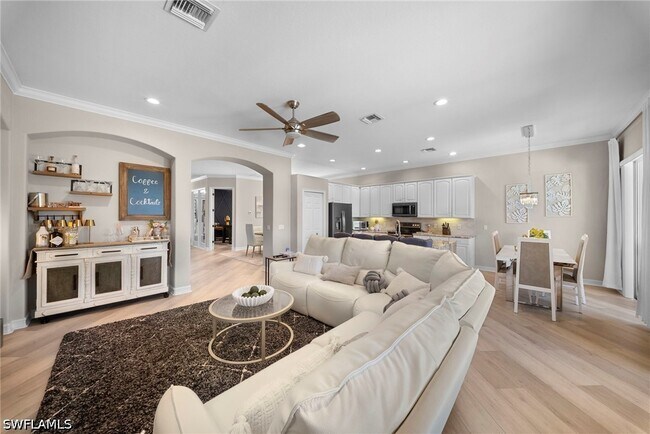 Building Photo - 14321 Manchester Dr