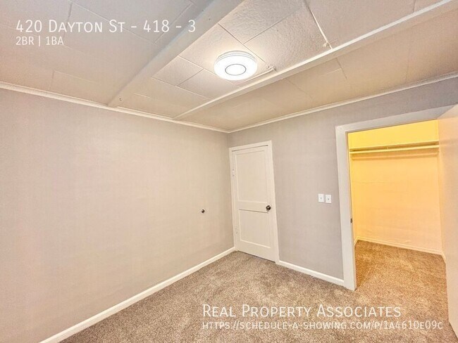 Building Photo - 420 Dayton St