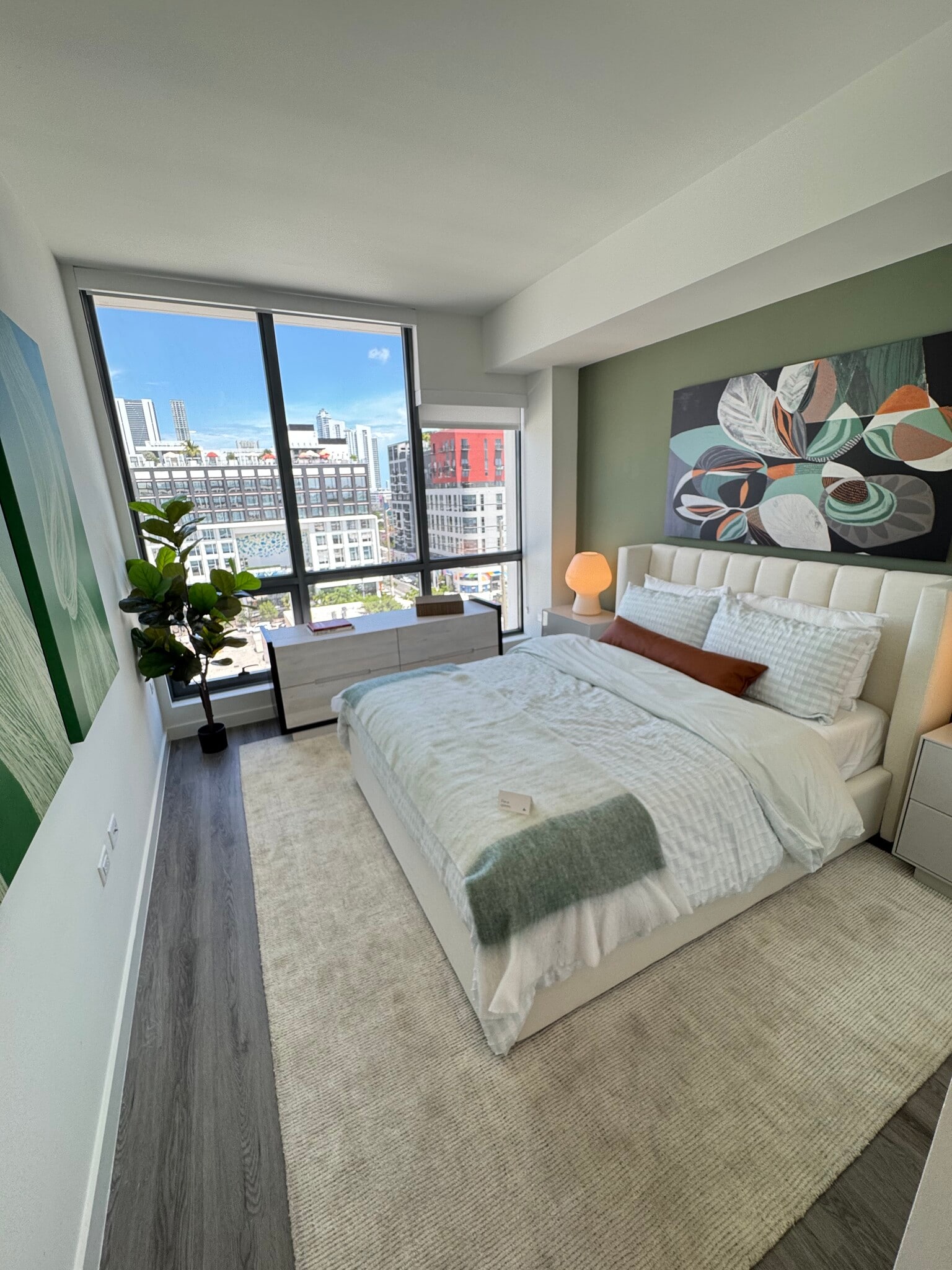 Building Photo - 120 NW 31st St