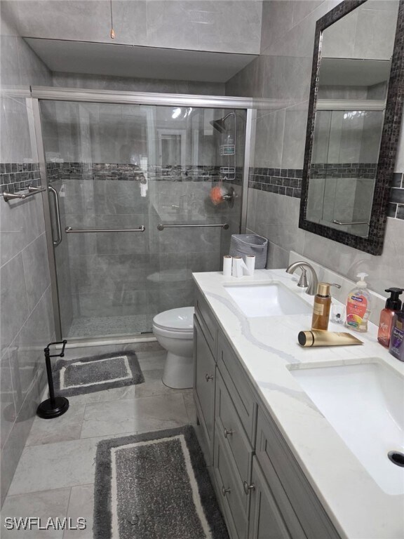 Building Photo - 16580 Ginger Ln