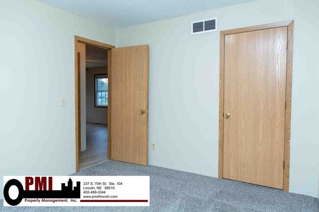 Building Photo - 1758 N 27th St
