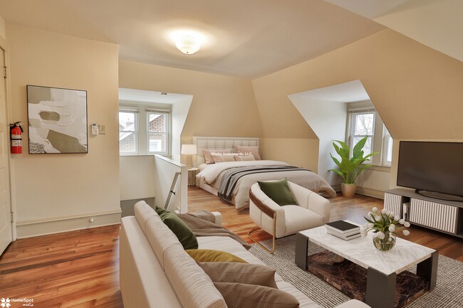 Building Photo - 67 W Laurel St