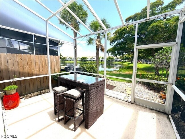 Building Photo - 8311 Village Edge Cir