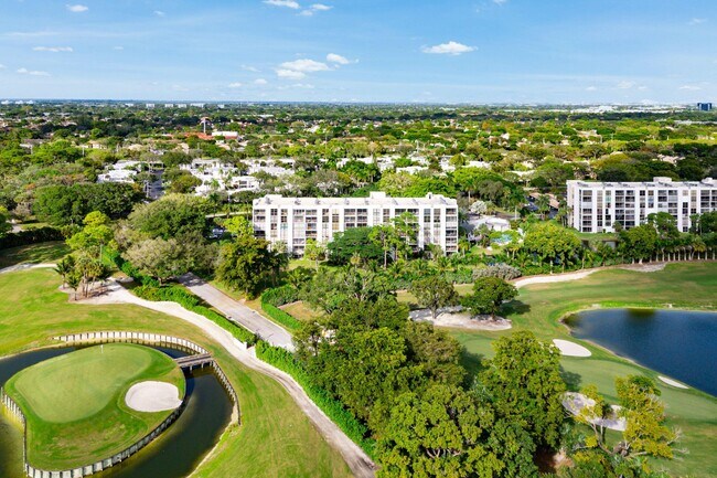 Building Photo - 6662 Boca Del Mar Dr