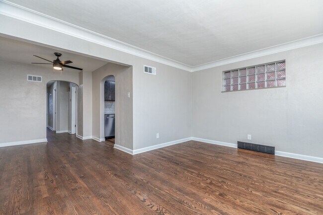 Building Photo - 6061 Potomac St