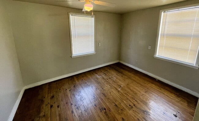 Building Photo - Spacious Home Featuring Two Living Areas I...