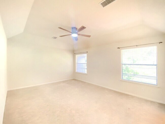 Building Photo - 54 Alderon Woods Pl