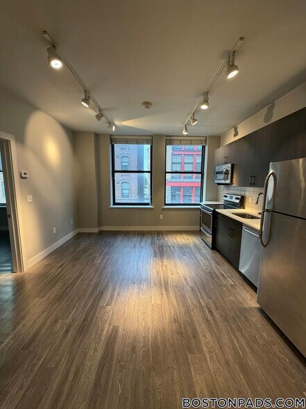 Building Photo - 23 Central Ave