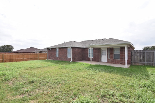 Building Photo - 4507 Hank Dr