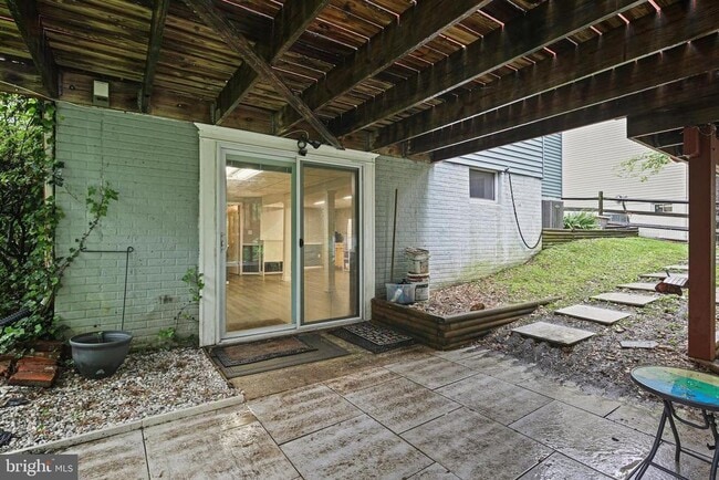 Building Photo - 13033 Rhapsody Ln