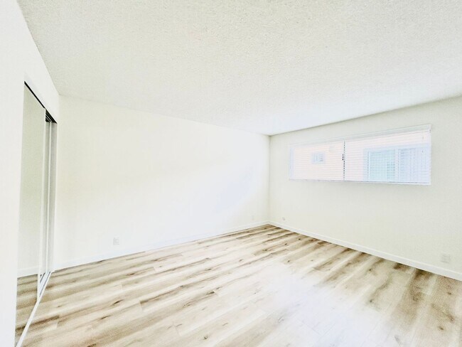 Interior Photo - bag373