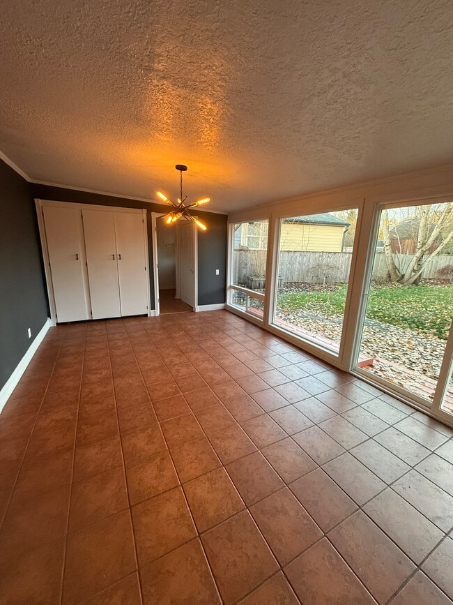 Building Photo - 11790 SW 90th Ave