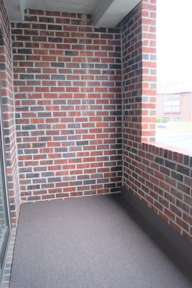 Building Photo - Charming 2 Bedroom/2 Bathroom Apartment in Perry Hall, MD!