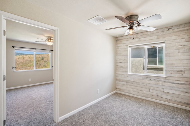Building Photo - 1825 Star Bright Way