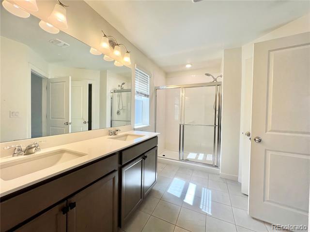Building Photo - 5086 Janga Dr