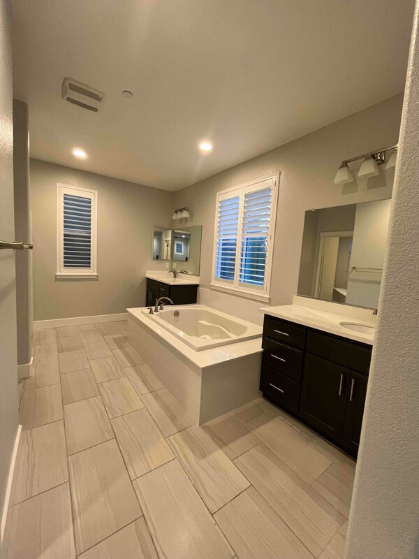 Building Photo - 333 Emory Ct