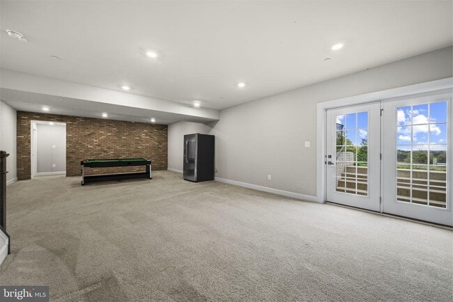 Building Photo - 7147 Starmount Ct
