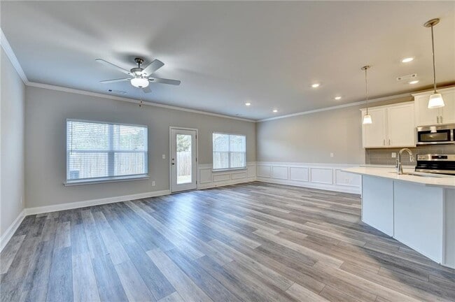 Building Photo - 5595 Rock Place Ct