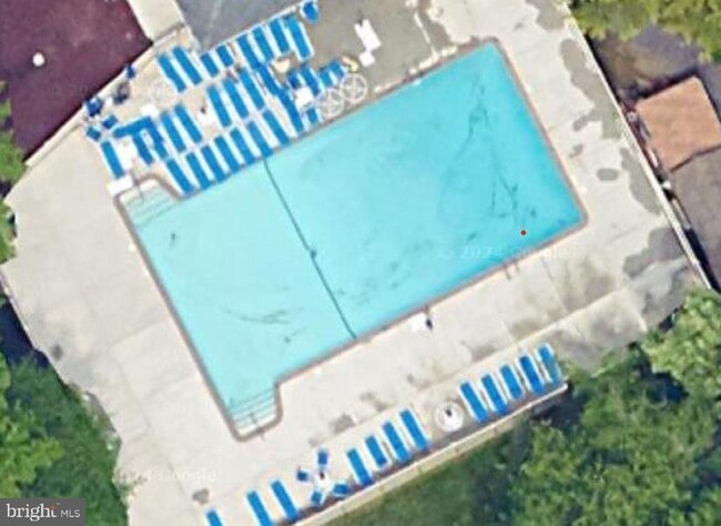 Building Photo - 81 Willow Ct