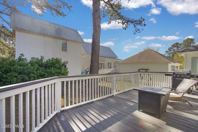 Building Photo - 84 Bostick Cir